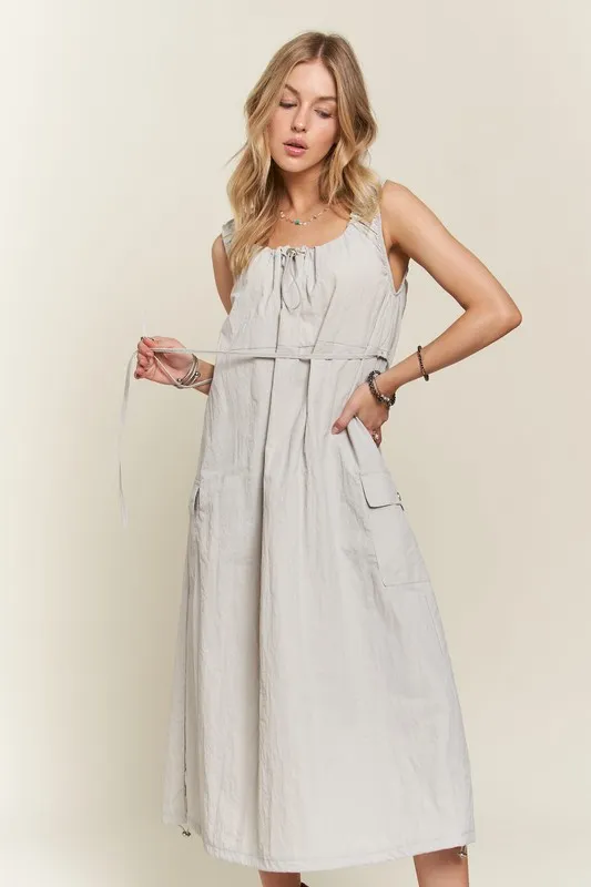 Drawstring-Slit-Back-Cargo-Dress-Lt-Grey-3