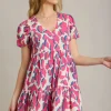 Full Size Abstract Print Pleat Detail Short Sleeve V-Neck Tiered Dress Plus Size - Creammix