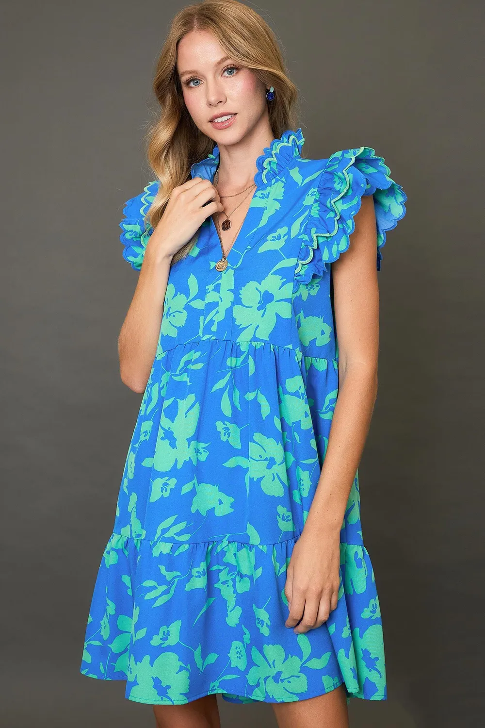 Full Size Two Tone Floral Print Ruffle Cap Sleeve Mini Dress Plus Size - Blue
