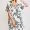 Full Size Two Tone Landscape Print Dress Plus Size - Black