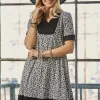 Plus Size Ditsy Floral Short Sleeve Dress with Pockets - Black
